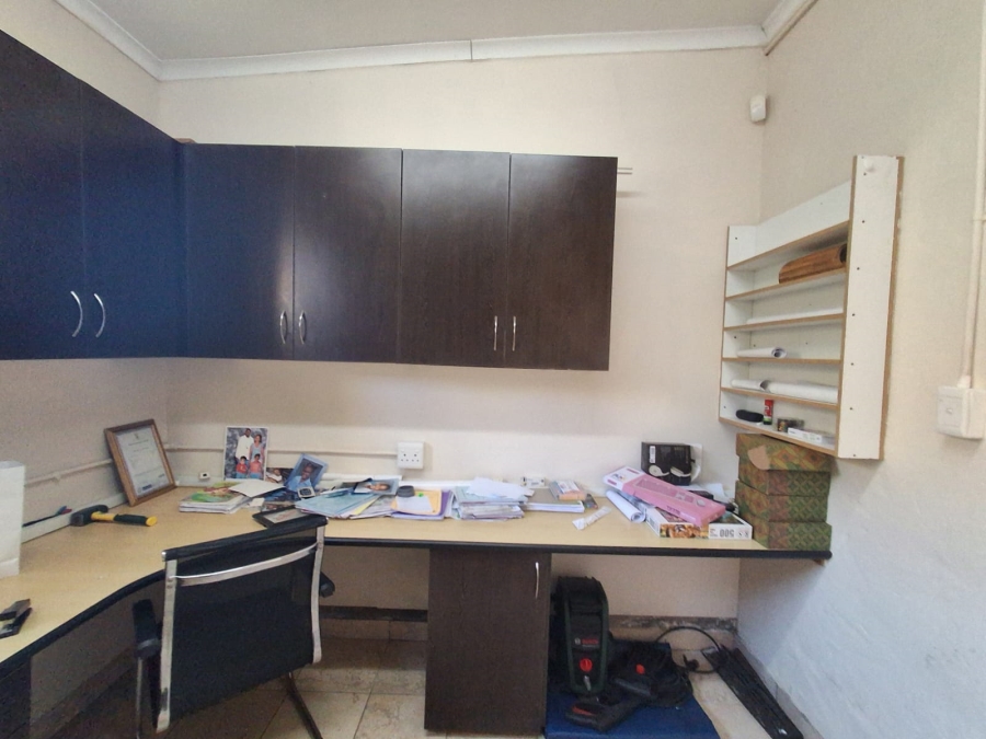 To Let 3 Bedroom Property for Rent in Chiselhurst Eastern Cape